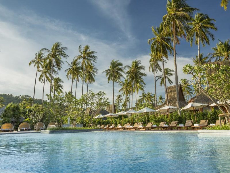 Phi Phi Island Village Beach Resort (ex 221056