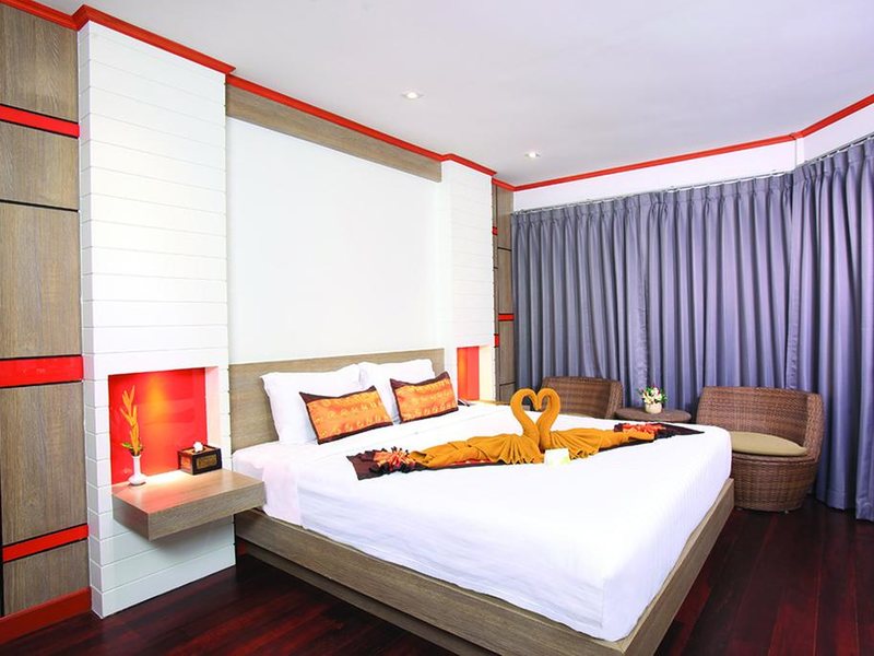 Phi Phi Natural Resort 221100