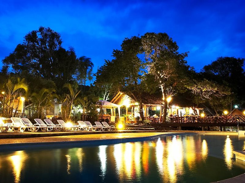 Phi Phi Natural Resort 221118