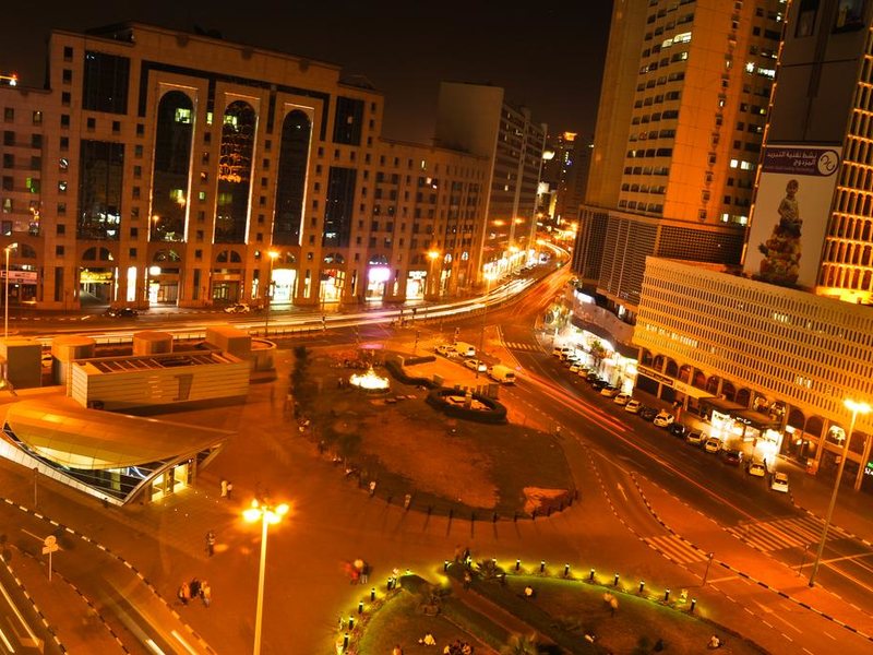 Phoenicia Hotel 300976