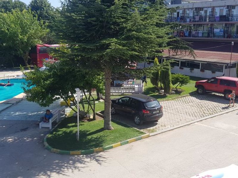 Phoenix Hotel  310621