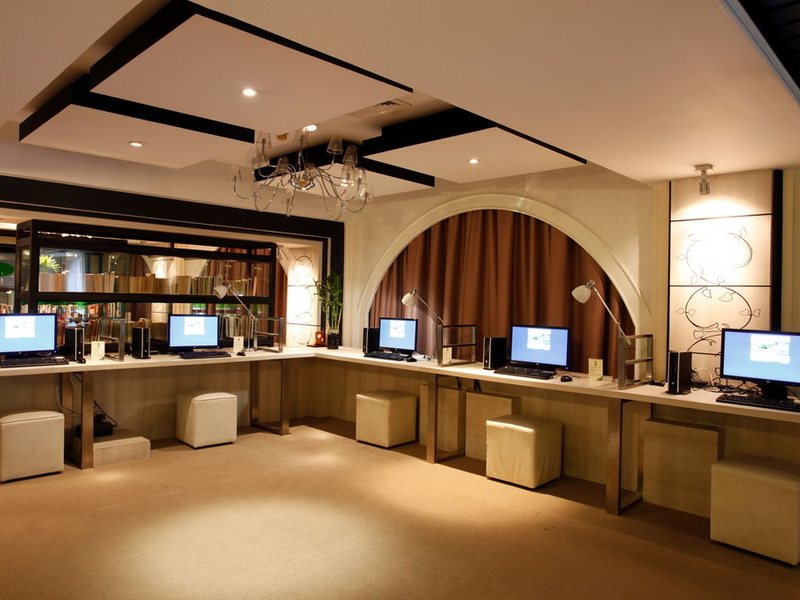 Phuket Graceland Resort & Spa 155949