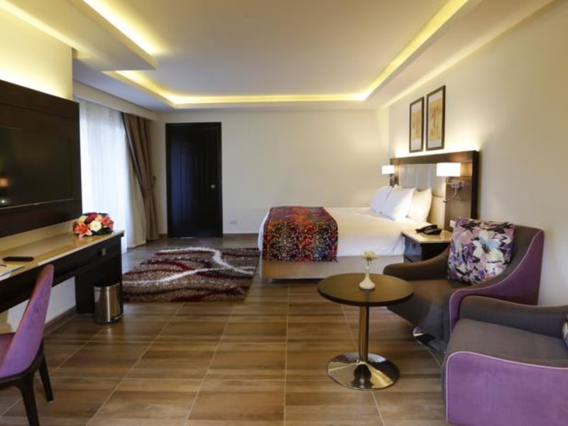 Pickalbatros White Beach Resort (ex 130075