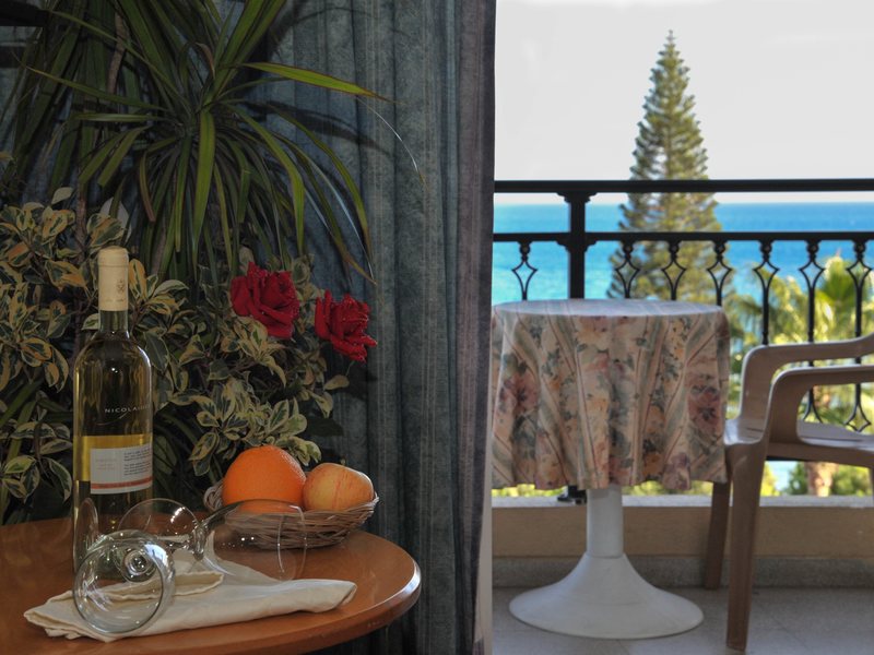 Pier Beach Hotel Apts 103842