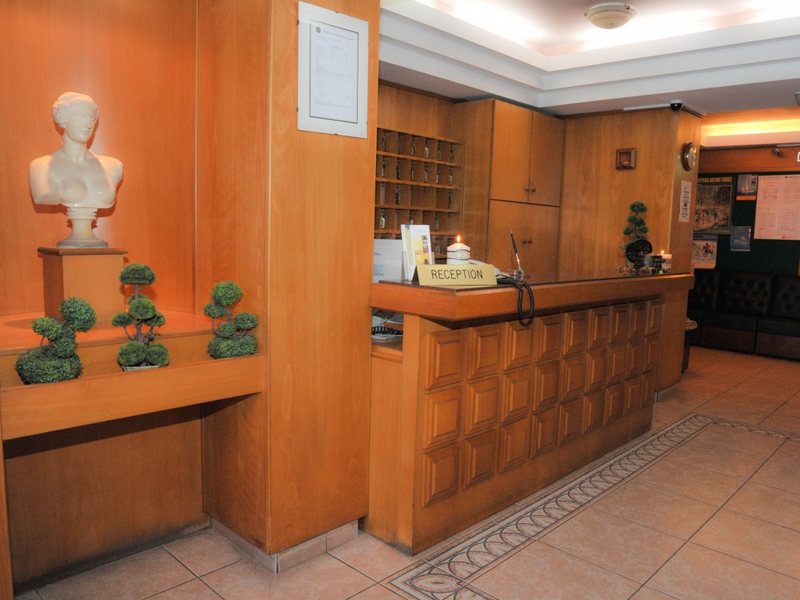 Pier Beach Hotel Apts 103855