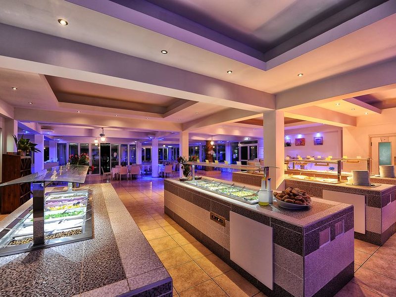 Piere Anne Beach Hotel  206911