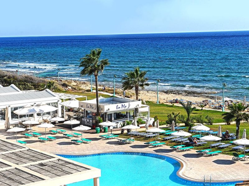 Piere Anne Beach Hotel  206912