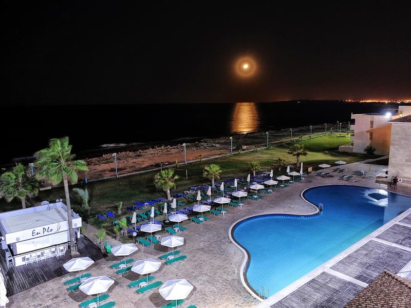 Piere Anne Beach Hotel  206917