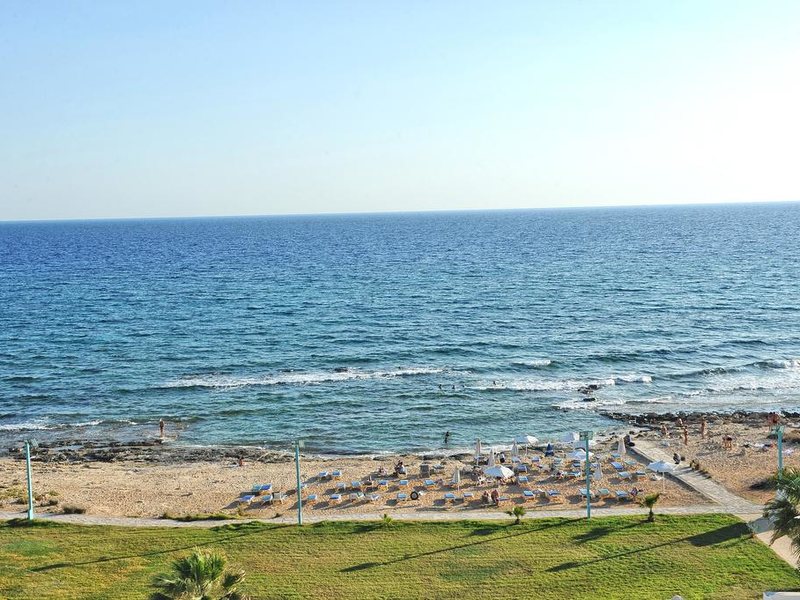 Piere Anne Beach Hotel  206924