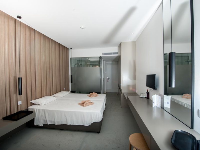 Piere Anne Beach Hotel  206930