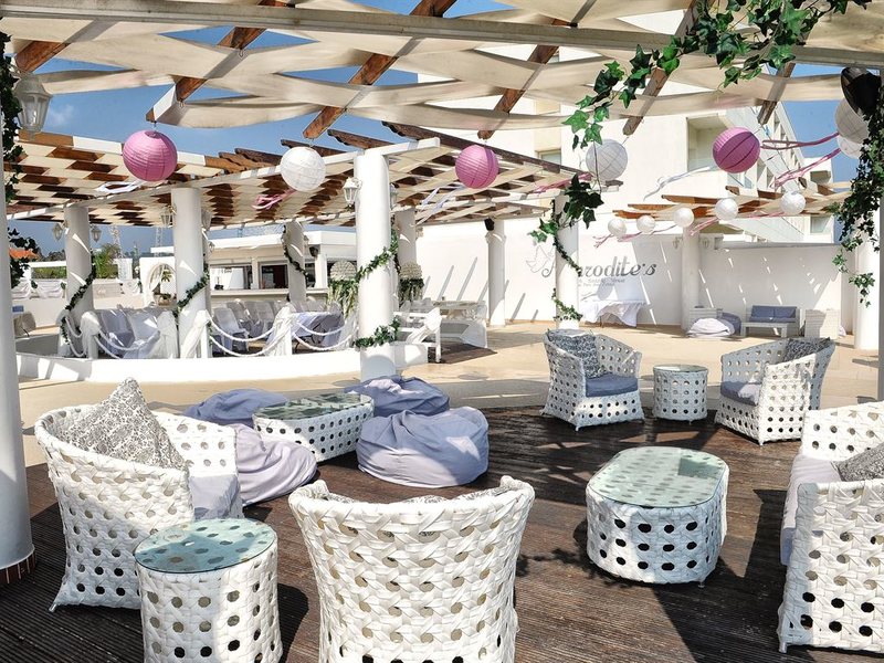 Piere Anne Beach Hotel  206938