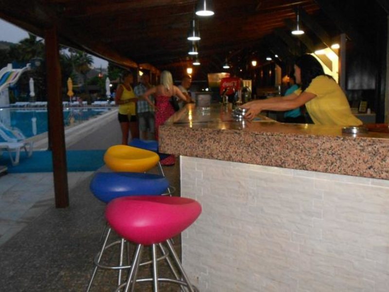 Pigale Family Club (ex 161338