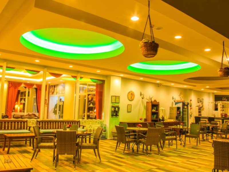 Pine House Hotel 99418