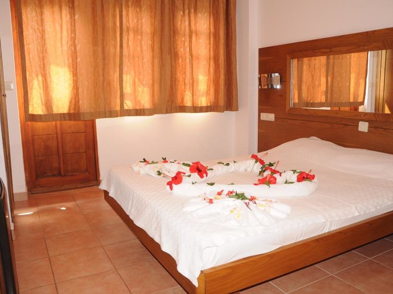 Pink Palace Hotel (ех 183151