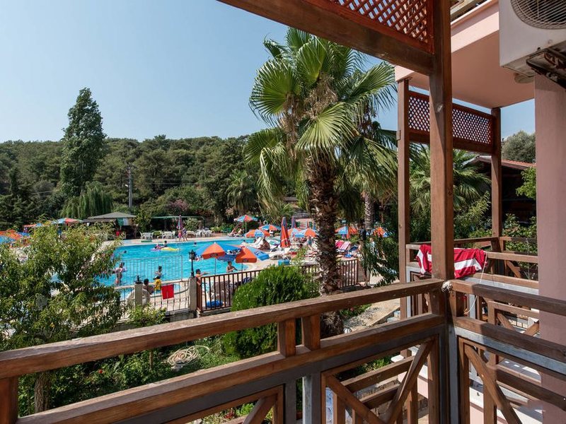 Pink Palace Hotel (ех 183156