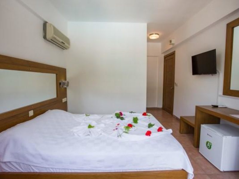 Pink Palace Hotel (ех 294852