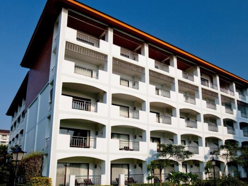 Pinnacle Grand Jomtien Resort & Spa 156000