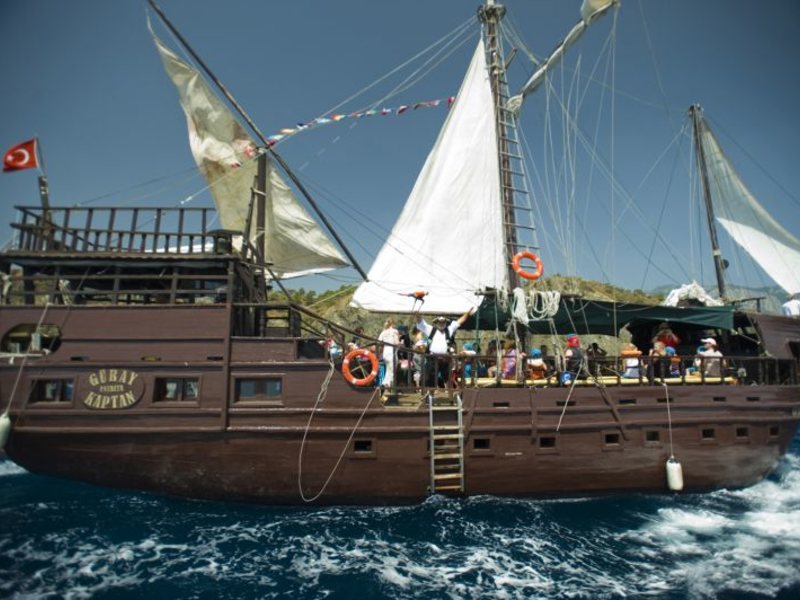 Pirates Beach  Club 38905