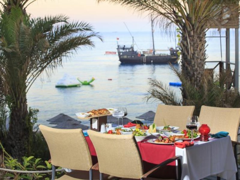 Pirates Beach  Club 99426