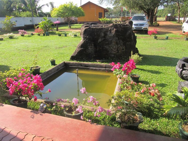 Platinum Resort (No Category) 108385