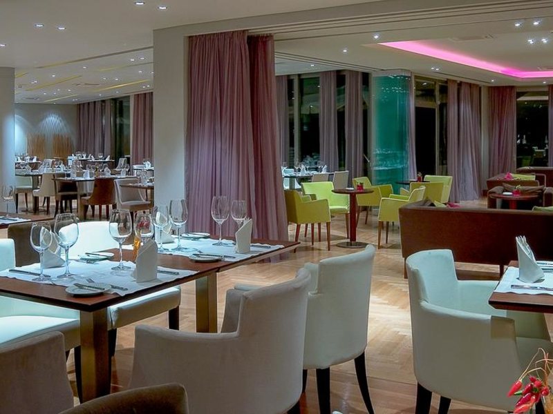 Plaza Resort Hotel 219720