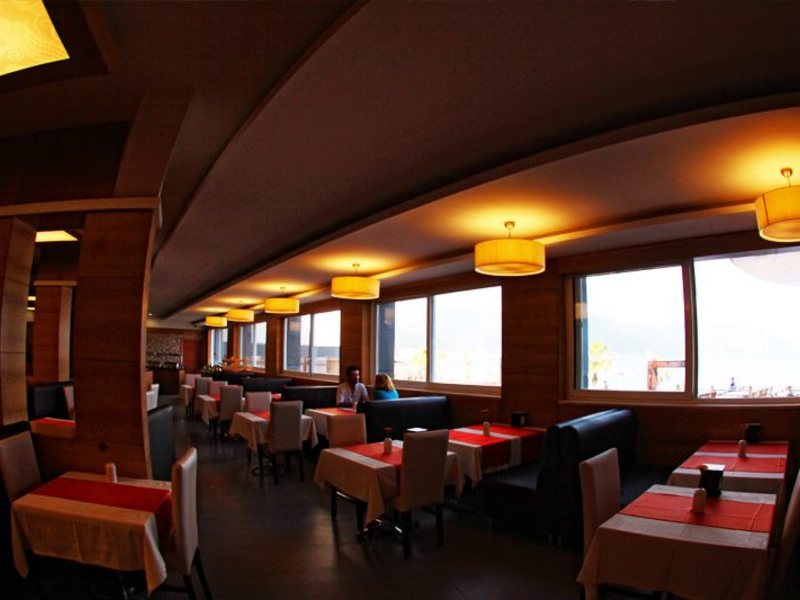 Point Beach Hotel (ex 181005