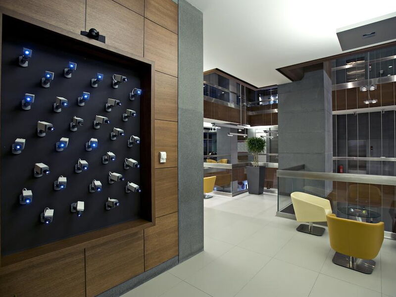 Point Hotel Barbaros 302236