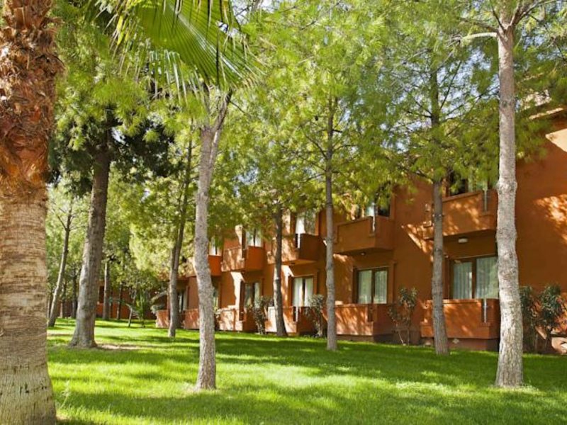 Polat Laruj Thermal Hotel 99471