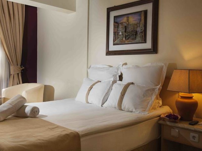 Polat Laruj Thermal Hotel 99473