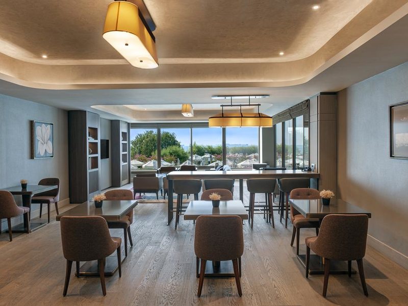 Polat Renaissance Hotel 296093