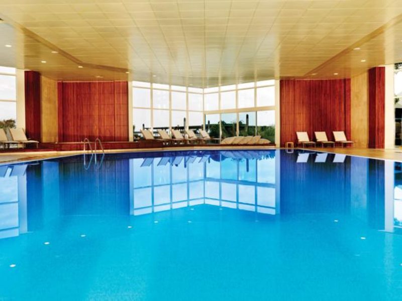 Polat Renaissance Hotel 99511