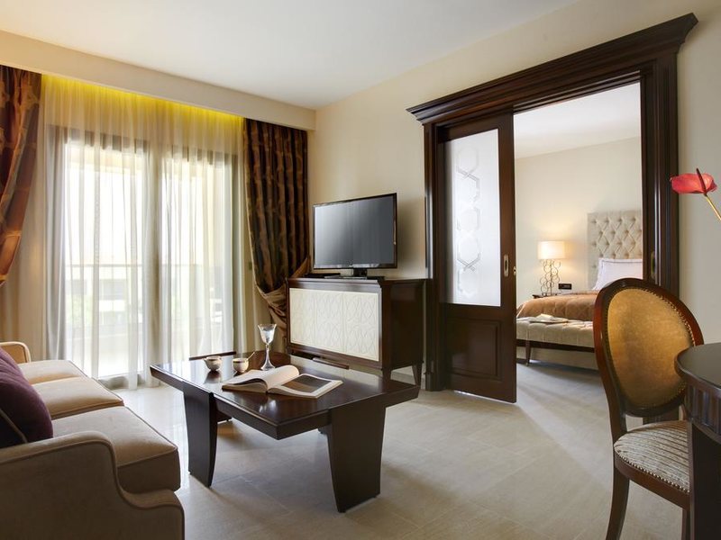 Pomegranate Wellness Spa Hotel (ex 251519