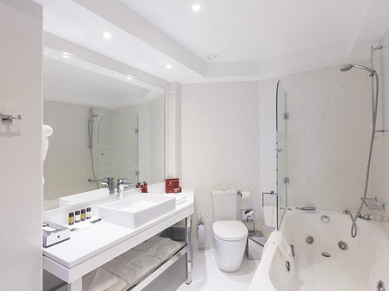 Pomegranate Wellness Spa Hotel (ex 251550