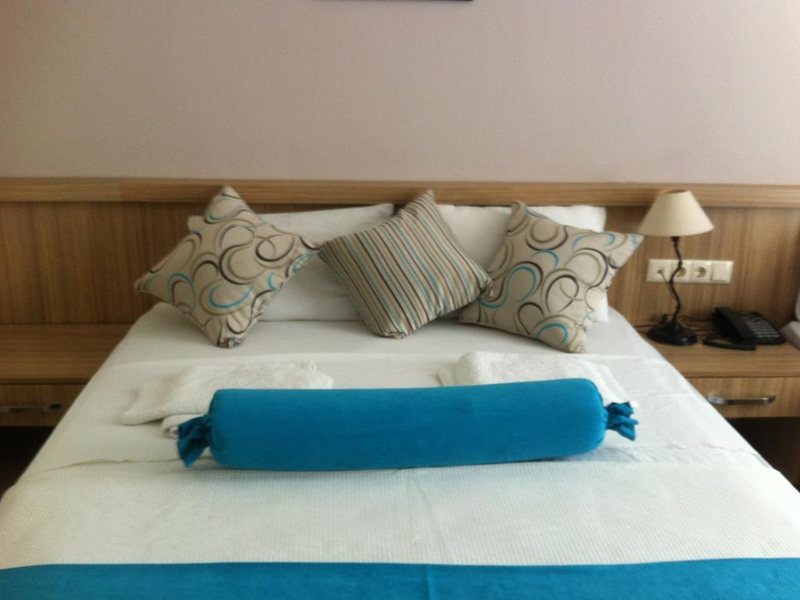 Ponz Apart Hotel 277153