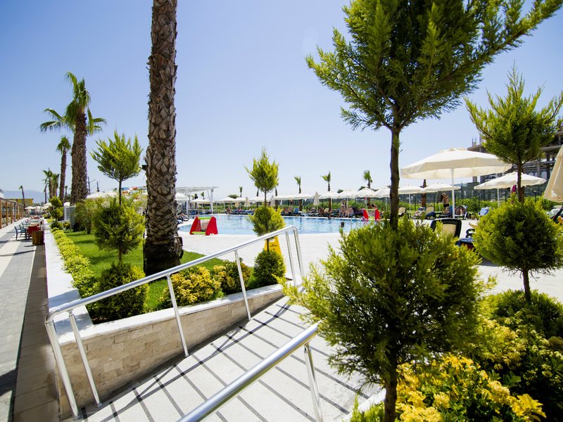 Port River Hotel & Spa 66128