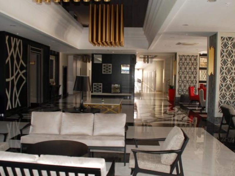 Port River Hotel & Spa 66139