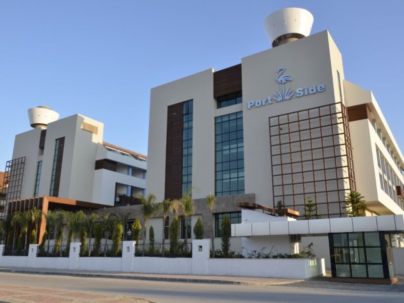 Port Side Resort 34496