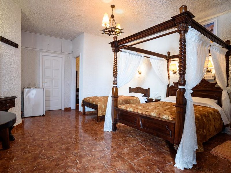 Porto Perissa 284884