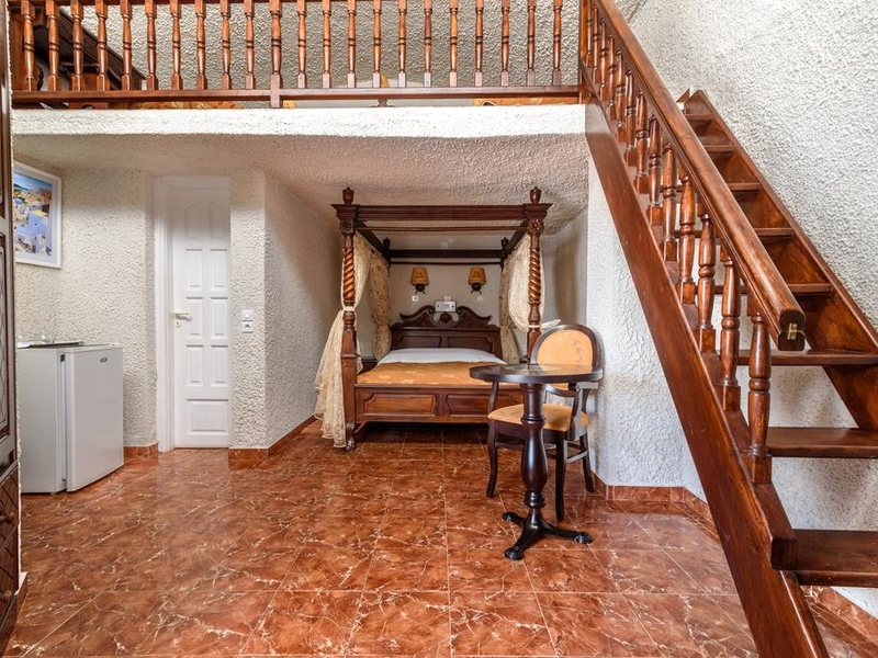 Porto Perissa 284892