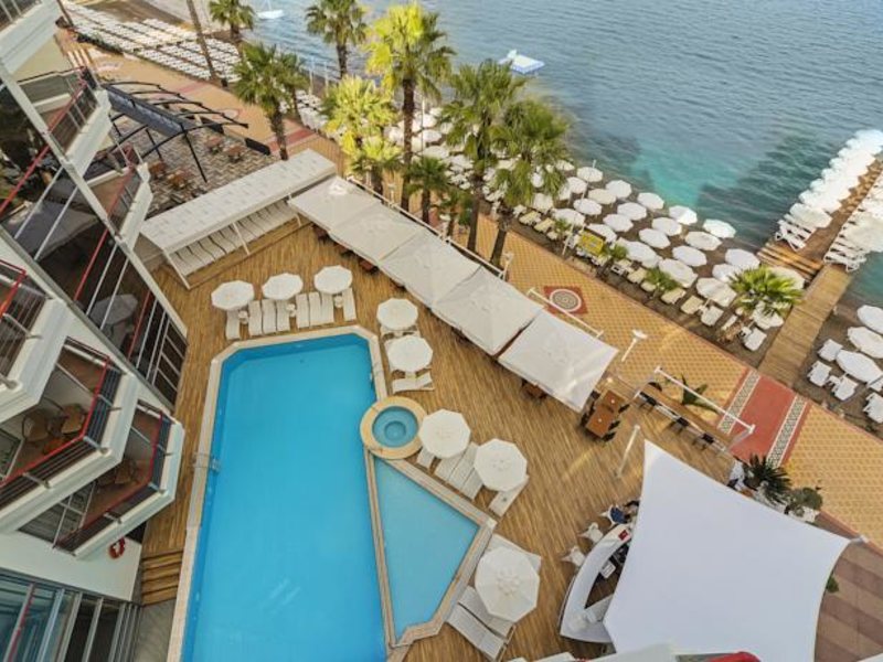 Poseidon Hotel 99590