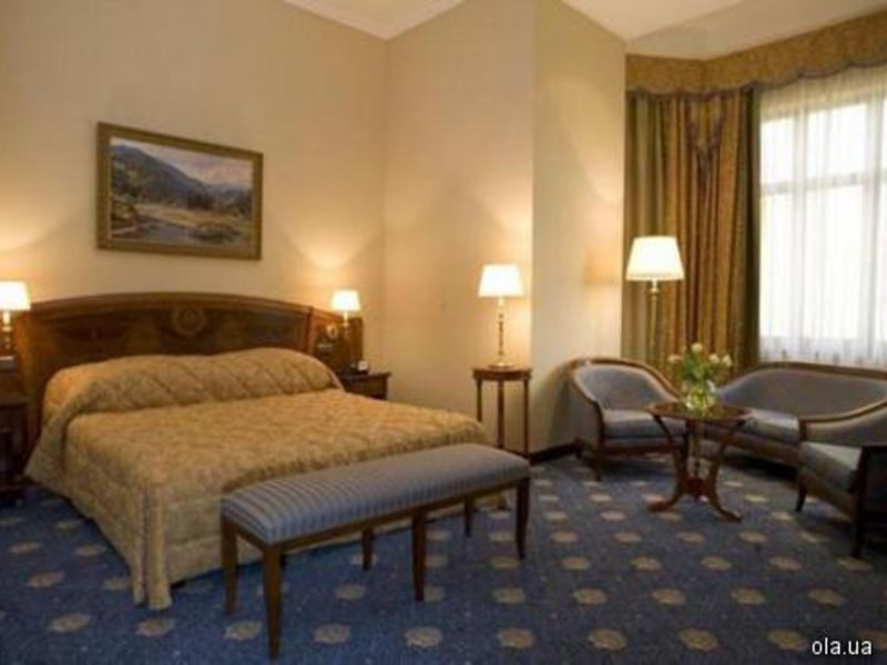 Premier Palace Hotel 11234