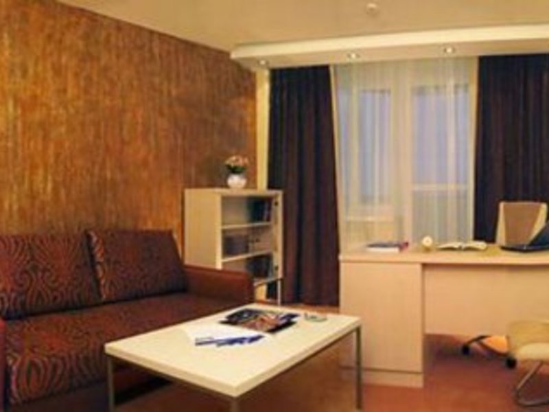 President Hotel  11371