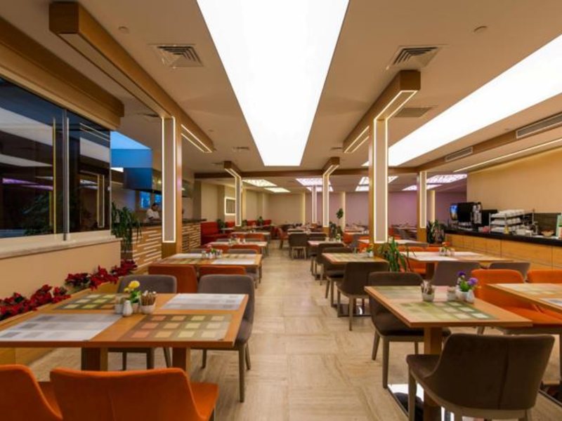 Prestige Hotel 161353