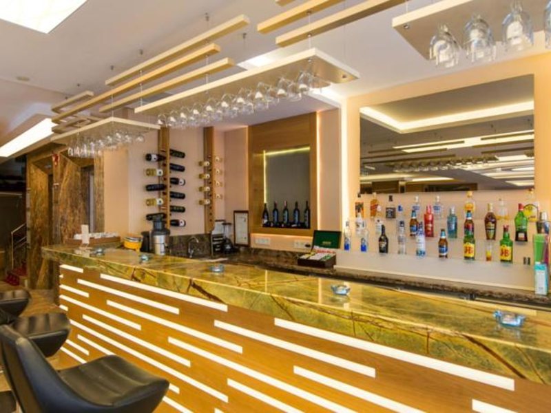 Prestige Hotel 161359