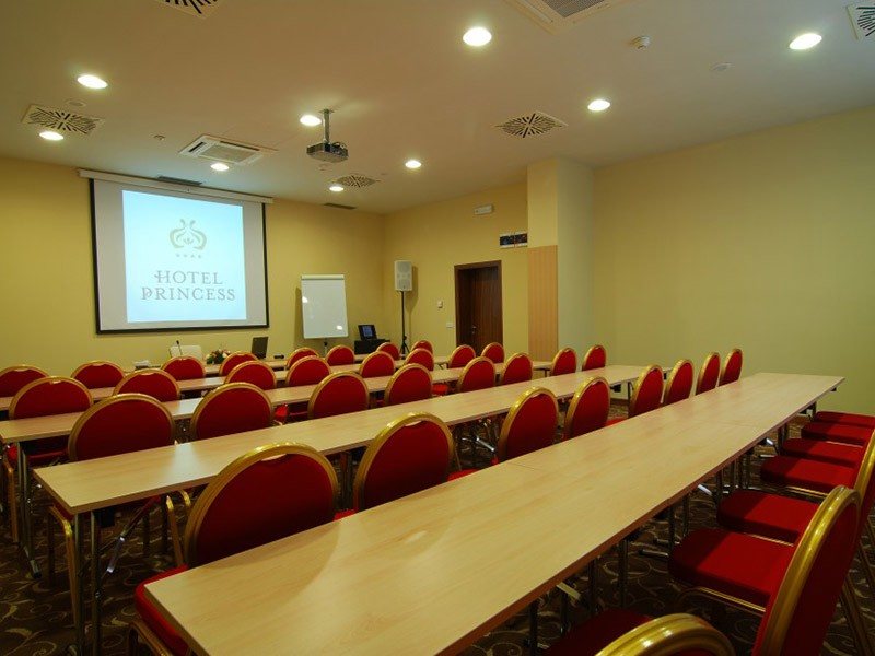 Princess Beach & Conference Resort 81184