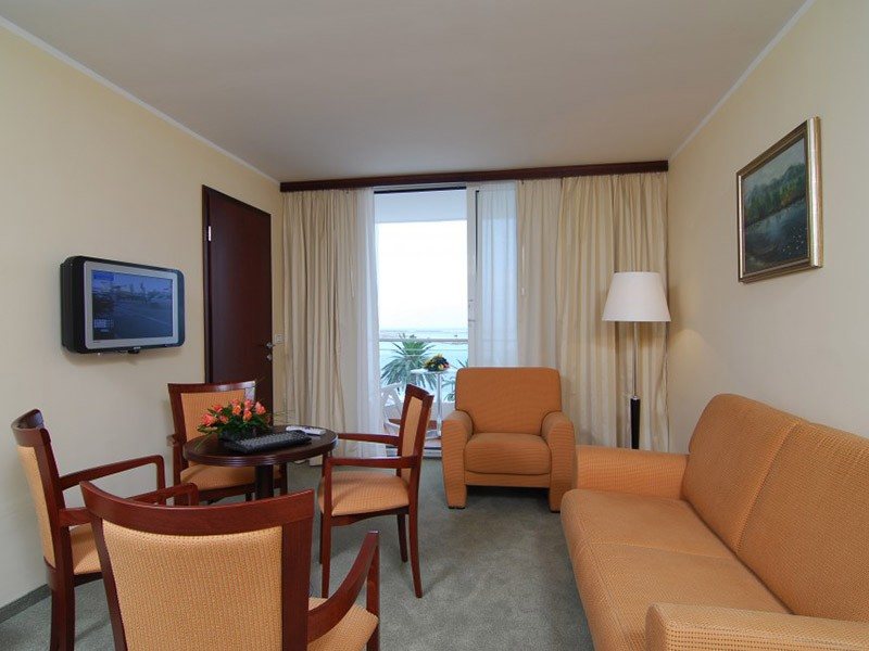 Princess Beach & Conference Resort 81214