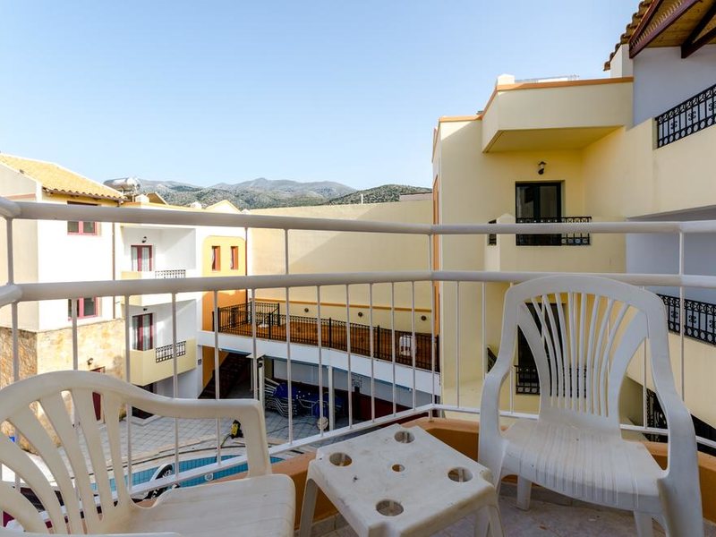 Princess Studios Malia 219918