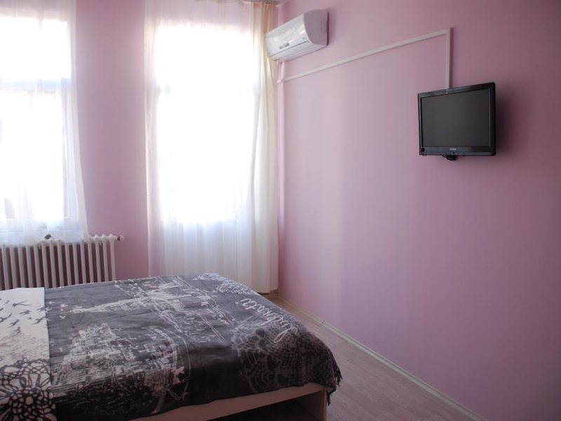 Puffin Hostel Istanbul 280528