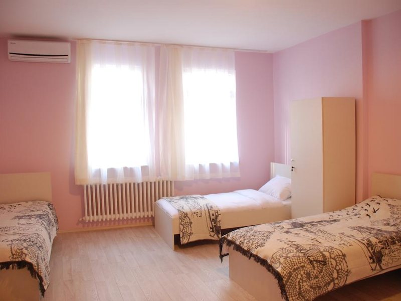 Puffin Hostel Istanbul 280529