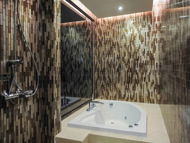 Pullman Istanbul Hotel & Convention Center 302289
